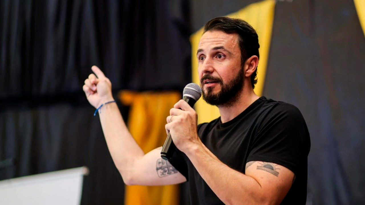 http://www.redpat.tv//uploads/44_6d0d2c2dbc.jpg