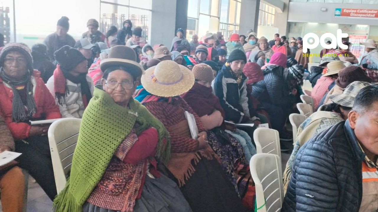 http://www.redpat.tv//uploads/Alcaldia_de_El_Alto_inicia_pago_del_bono_de_bs_250_para_personas_con_discapacidad_6d064f3a67.jpg