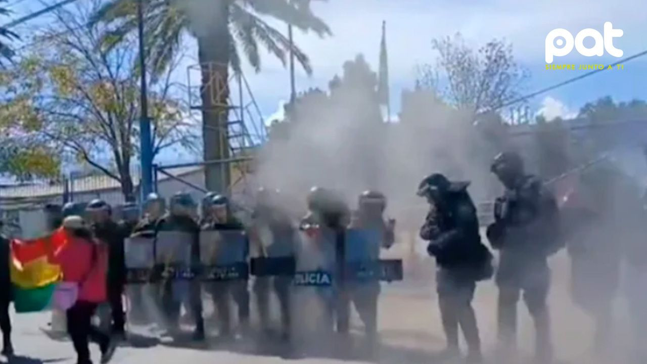 http://www.redpat.tv//uploads/Dos_policias_heridos_por_explosion_durante_protesta_en_planta_de_YPFB_2691a6106d.jpg
