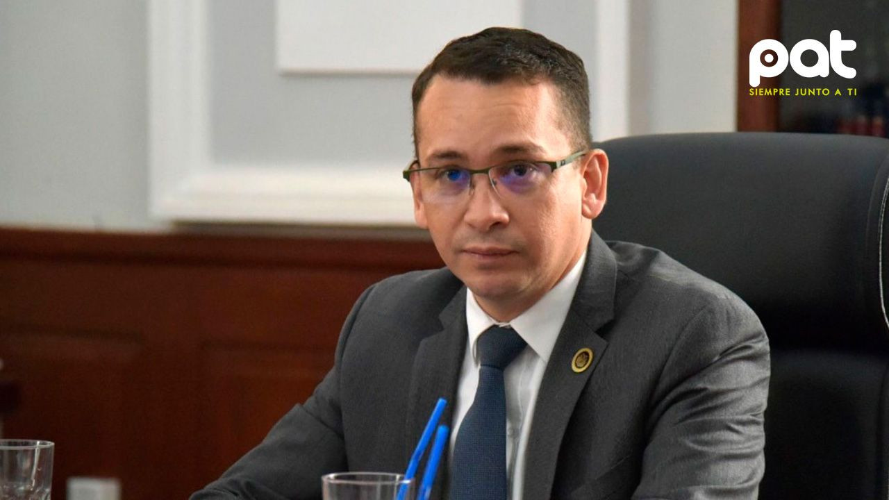 http://www.redpat.tv//uploads/Presidente_del_TSJ_asegura_independencia_y_llama_a_bolivianos_exiliados_a_regresar_8b37ebd984.jpg
