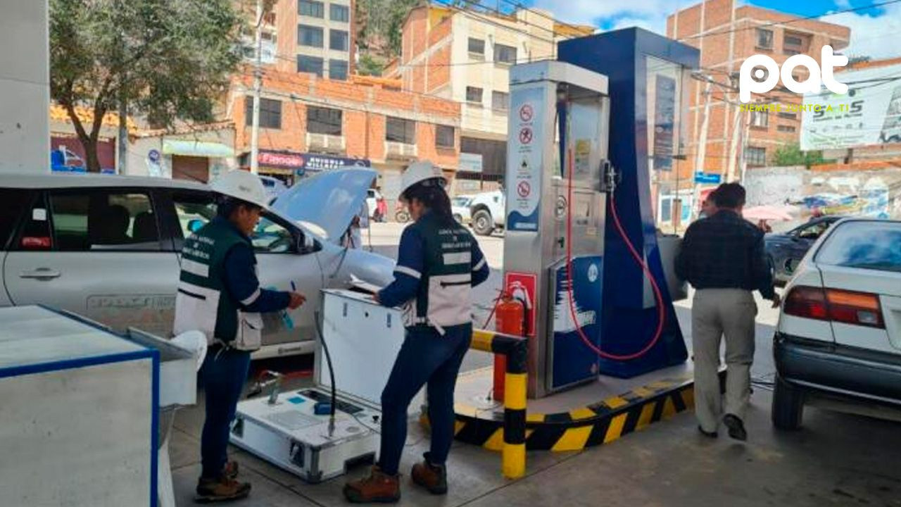 http://www.redpat.tv//uploads/Senado_aprueba_ley_excepcional_para_que_estaciones_de_servicio_importen_combustible_ante_la_crisis_de_diesel_y_gasolina_597d1ac7f2.jpg
