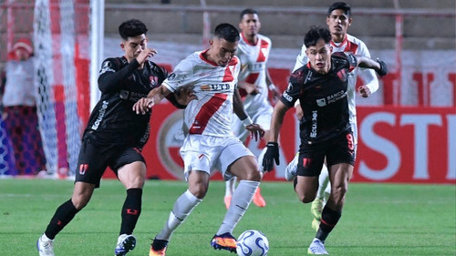 Mal arranque internacional: Falta de ritmo en el torneo local pasa factura a los clubes bolivianos