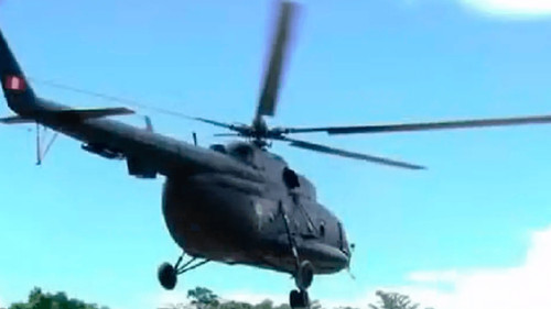 Buscan helicóptero de la Fuerza Aérea del Perú desaparecido con 15 personas a bordo