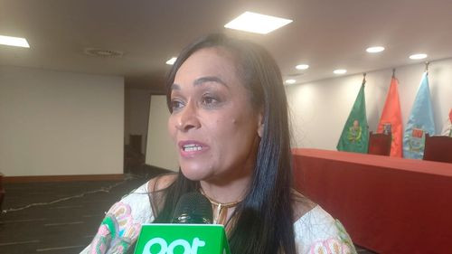 Embajadora de Colombia pide reforzar lucha contra feminicidios