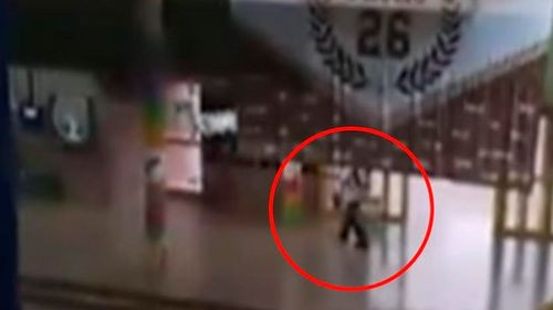 Estudiante armado deja sin vida a un compañero Argentina