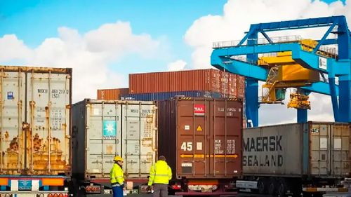 Bolivia vuelve al déficit comercial tras tres meses de superávit