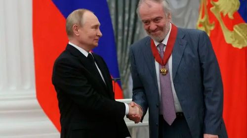 Críticas en Italia por concierto del director ruso Valery Gergiev, aliado de Putin