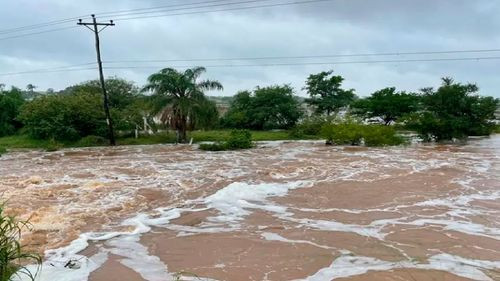 Puerto Paila en emergencia por la rotura de dos diques tras intensas lluvias Puerto Paila en emergencia por la rotura de dos diques tras intensas lluvias