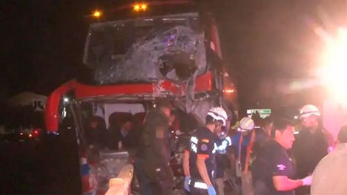Tragedia en la ruta Cochabamba – Oruro: Choque frontal deja al menos dos muertos y varios heridos