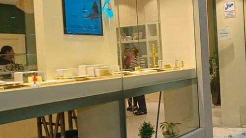 Aprehenden a tres personas por atraco a joyería en Cochabamba