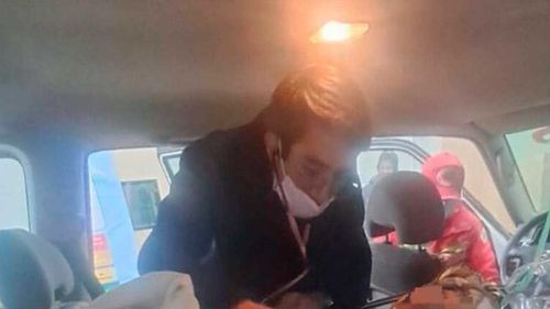 Adolescente sobrevive a caída de 200 metros en La Paz con múltiples fracturas