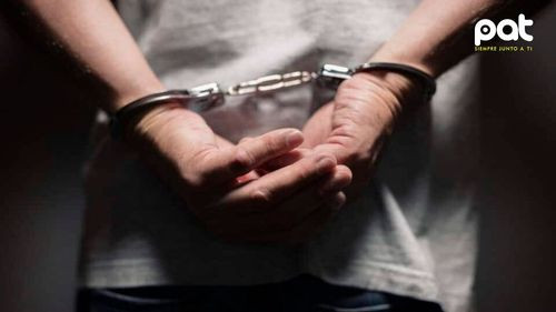 Investigan a supuesto ginecólogo por delitos graves en Santa Cruz