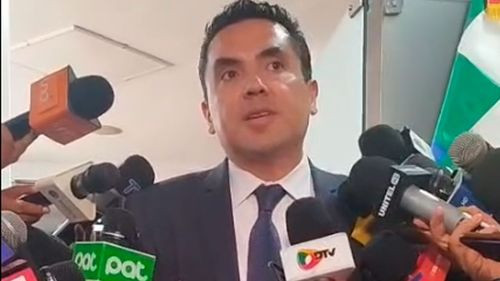 Viceministro Jáuregui recibe a panificadores para analizar suministro de harina