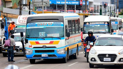 Fedectrans Santa Cruz inicia paro indefinido y advierte posibles bloqueos de carreteras