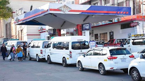 La Paz bloqueará combustible a vehículos sin transferencia