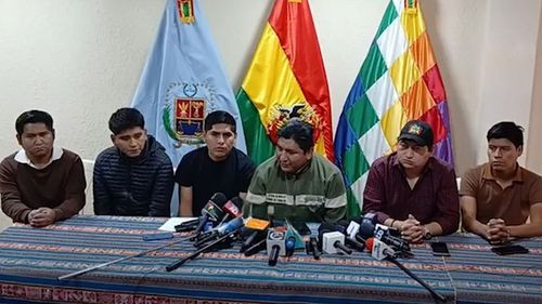 Cocaleros lanzan advertencia por seguridad de Evo Morales