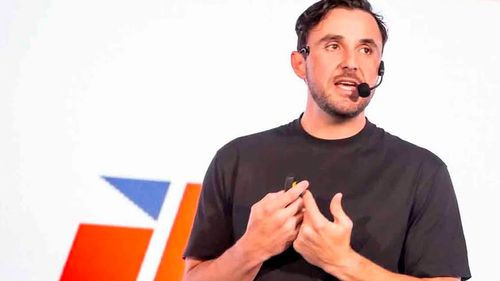 JP Velasco expresa apoyo a Edmand Lara ante la delicada salud de su esposa