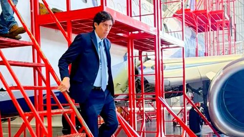 Ministro Mauricio Zamora confirma su asistencia a interpelación por el siniestro del avión militar en El Alto