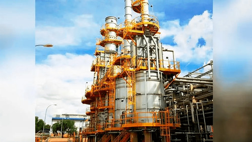 Álvaro Ríos afirma que importar crudo no bajará el precio de los combustibles