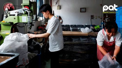 China exporta más, pero paga menos: trabajadores al borde del colapso