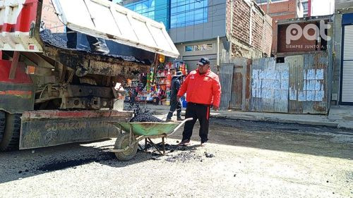 Distrito 5 inicia trabajos de mantenimiento vial en la avenida Juan Pablo II c