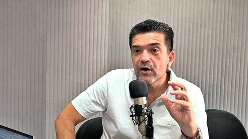 Gary Áñez promete entregar planos del Mutualista si llega a la Alcaldía