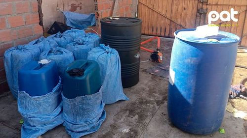 Interceptan más de 7.000 litros de diésel almacenados ilegalmente en El Alto