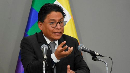 Exministro Iván Lima anuncia su participación en las próximas elecciones nacionales y subnacionales