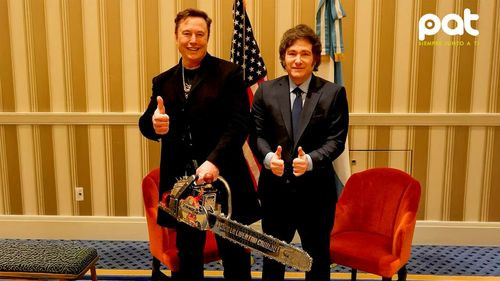Javier Milei se reunió con Elon Musk y le regaló una motosierra