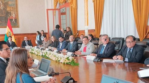 Empresarios se suman al Gobierno para reactivar el comercio internacional