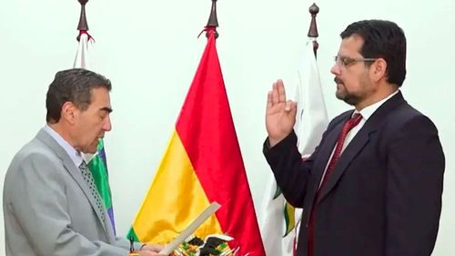 Jorge Akamine asume como nuevo director general del INE