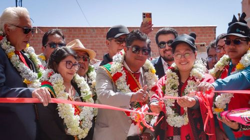 En aniversario de El Alto inauguran farmacia municipal Qulla Uta