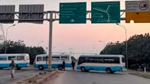 Vecinos del barrio San José alertan por víboras y mosquitos cerca de la avenida G-77