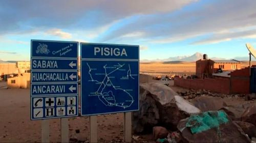 Detienen a dos menores con vehículo robado en la frontera de Pisiga