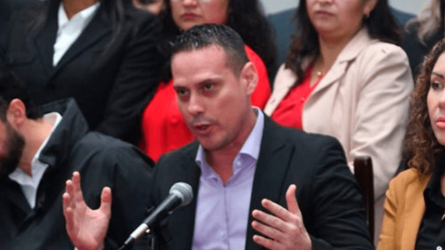 Libre propone comisiones para investigar casos “Maletas”, “Gasolina” y “Neurona”