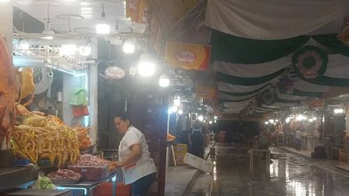 Los precios del pollo, huevo y queso se mantienen elevados en Santa Cruz