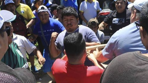  Se cumple tercer día de paro en Santa Cruz por conflicto por el pasaje