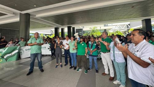 Médicos se volverán a reunir con la Alcaldía, este jueves, para exigir el pago de sus salarios