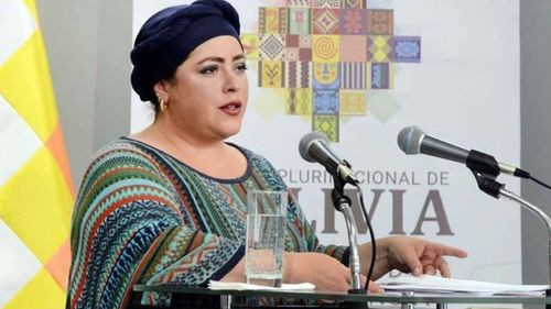 Ministra Prada afirma que el presidente será candidato en las elecciones de agosto