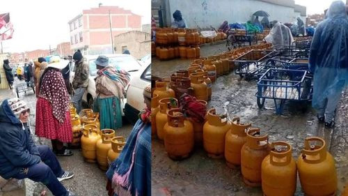 Persisten las largas filas para comprar gas licuado en Achacachi, pese a la lluvia