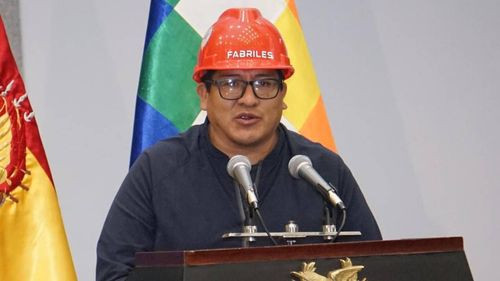 Víctor Quispe es posesionado como nuevo ministro de Trabajo