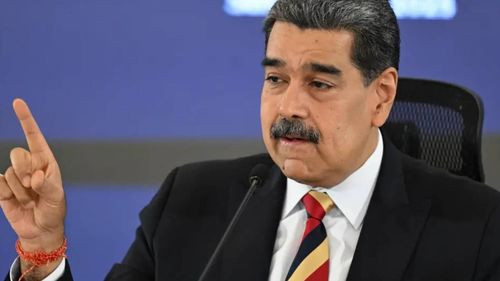 Maduro dice que ocho barcos de EEUU con 1.200 misiles “apuntan hacia Venezuela”