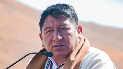 Jhonny Mamani renuncia a la Gobernación de Potosí