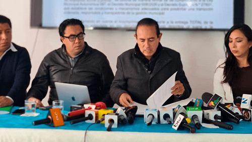 Dockweiler desmiente acusaciones de arias y pide transparentar la entrega de documentos