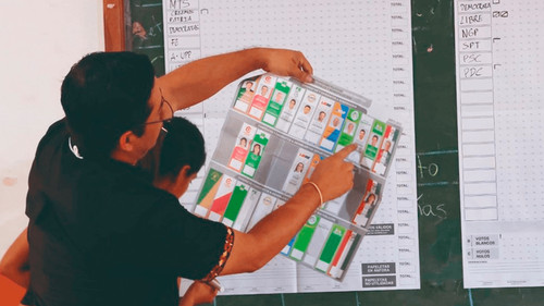 San Ignacio aguarda resultados en medio de tensión y demandas cívicas