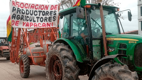Persisten las filas por diésel y crece el rechazo al Decreto 5676 