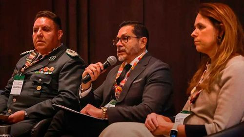 Aduana trabaja en un nuevo Código Aduanero y refuerza control al comercio electrónico