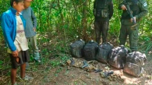 Caen dos bolivianos armados con más de 60 kilos de cocaína en Argentina