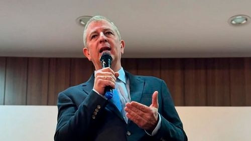 Marinkovic descarta acuerdos con exmasistas y reafirma cambio radical