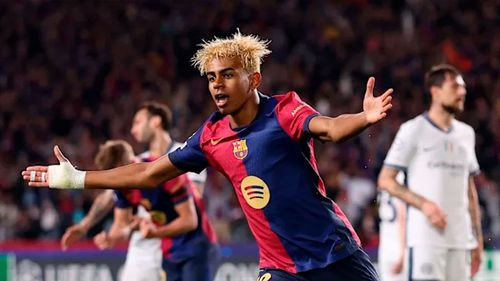 Lamine Yamal viaja a Milán tras la  derrota en el clásico Lamine Yamal viaja a Milán tras la  derrota en el clásico